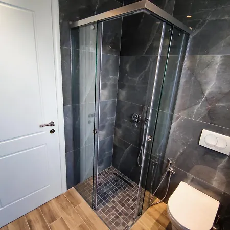 Primo Opus ゲストハウス クサミル