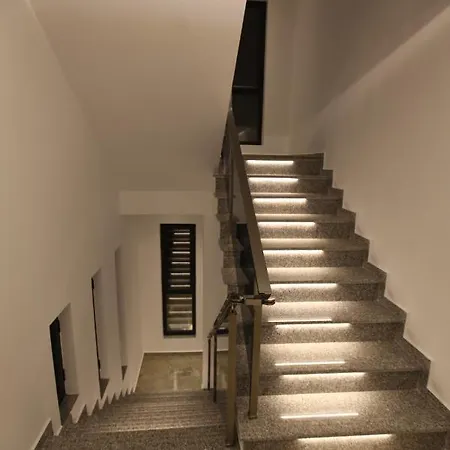 ゲストハウス Primo Opus